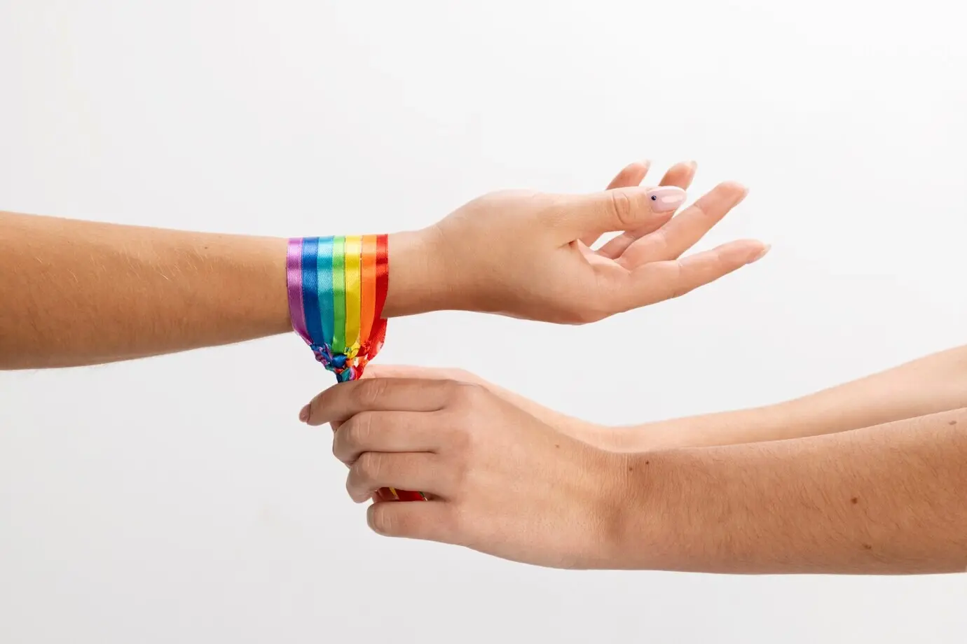 Please provide the original description you want me to rephrase.